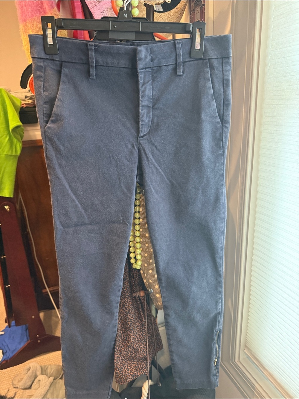 Women’s Slim Stretch Chino Pants - Navy size 28. Skinny fit